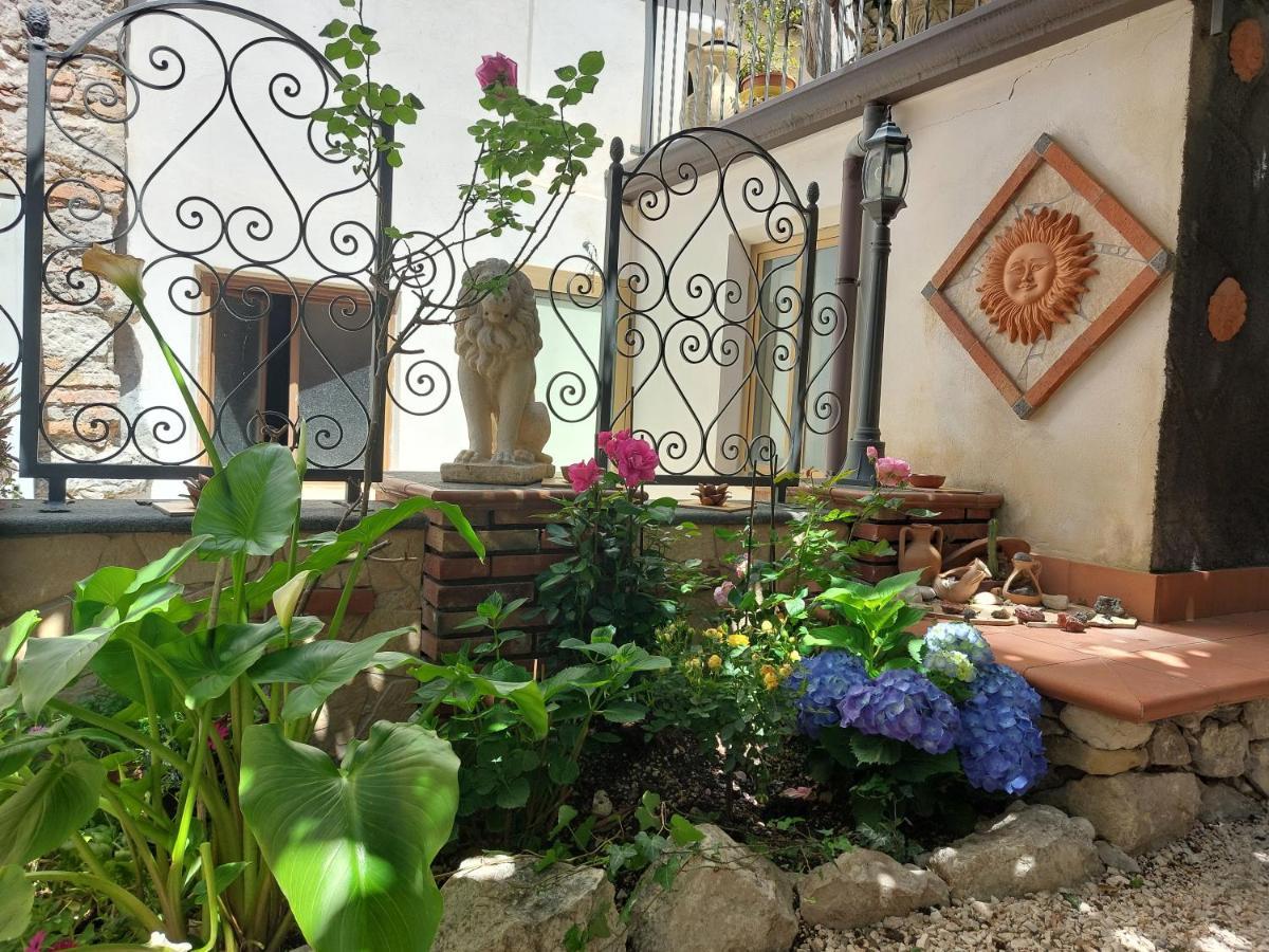 Giardino Del Sole Apartment Taormina Luaran gambar