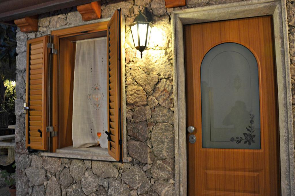 Giardino Del Sole Apartment Taormina Luaran gambar