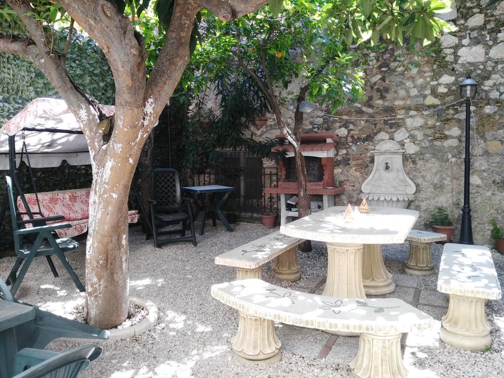Giardino Del Sole Apartment Taormina Luaran gambar